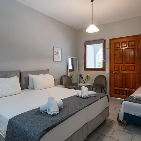 Apartment Studios Koukis