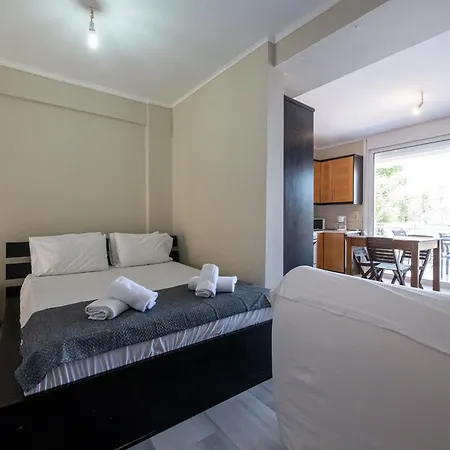 Apartment Studios Koukis *