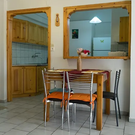 Studios Koukis Apartment